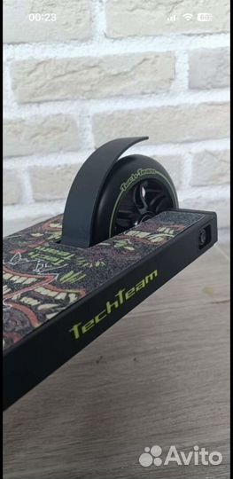 Трюковой самокат voodoo