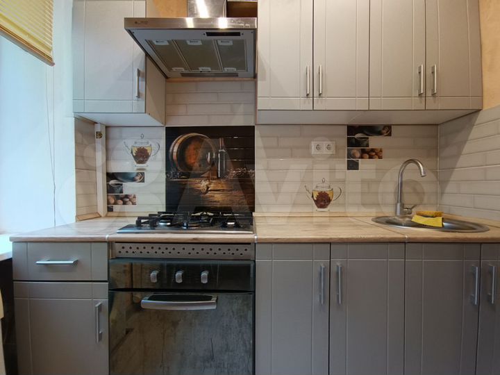 2-к. квартира, 40 м², 1/5 эт.