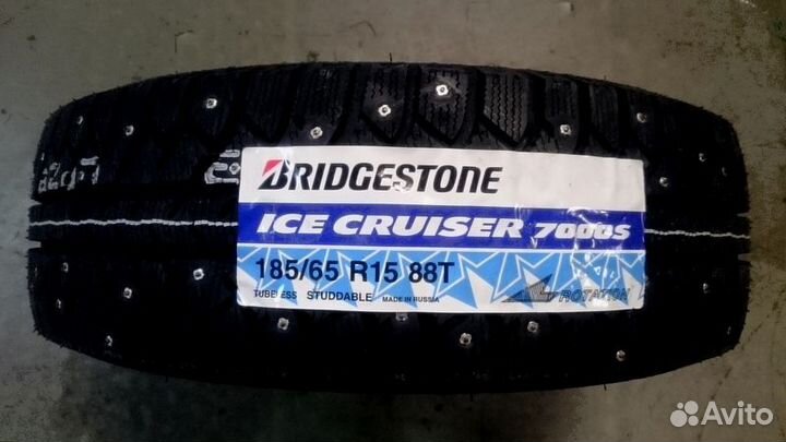 Bridgestone Ice Cruiser 7000S 225/65 R17 102T