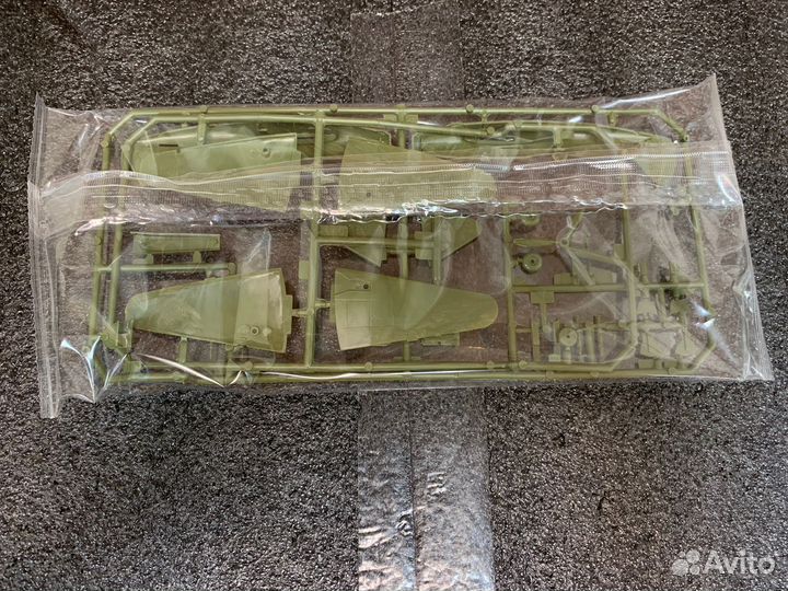 Сборная модель zvezda Советский истребитель миг-3