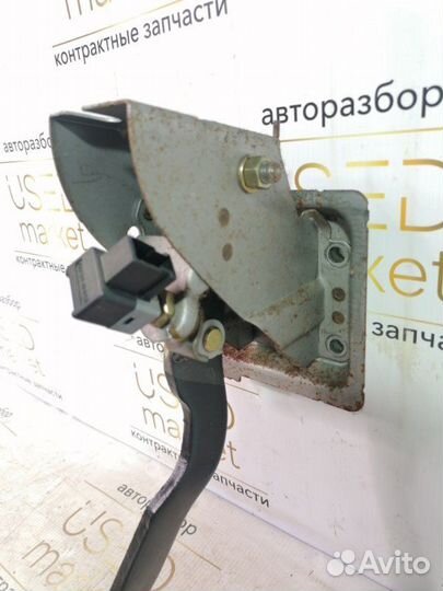 Педаль тормоза Hyundai Elantra XD 1.6 G4ED 2007