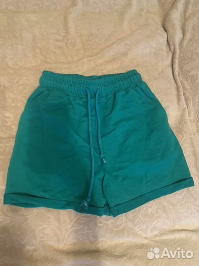 Шорты женские