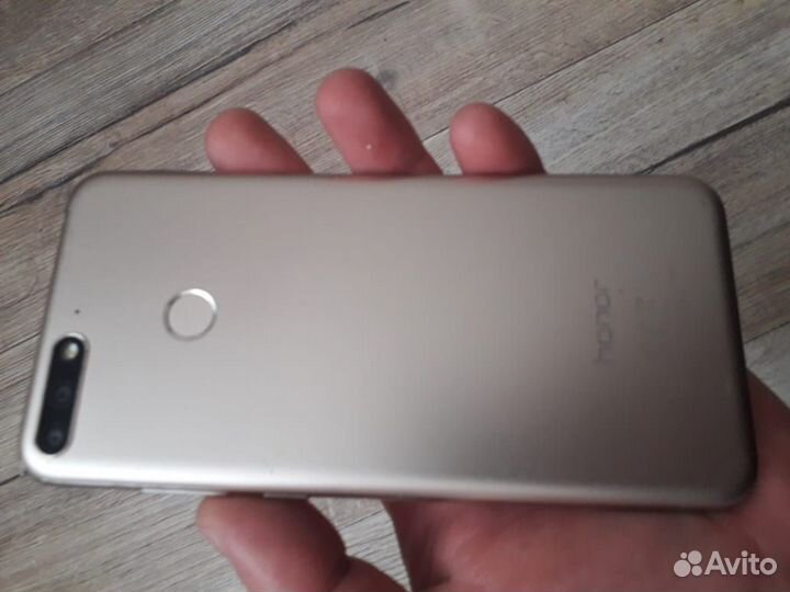 HONOR 7A, 3/32 ГБ