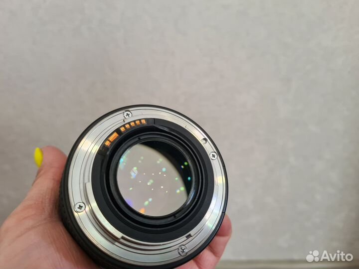 Canon EF 50mm f/1.4 USM