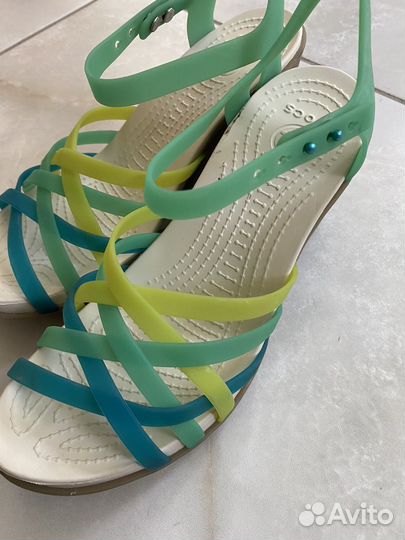 Crocs босоножки 37