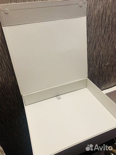 Коробка Brunello Cucinelli