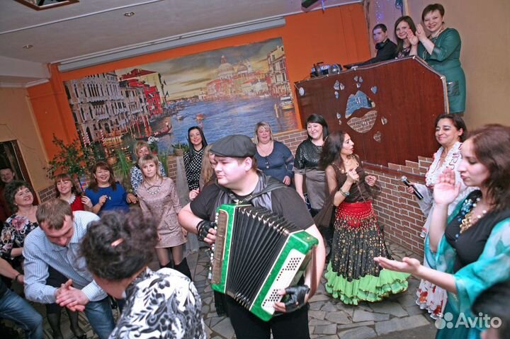 Поющий баянист и Баян-шоу Михаила Малашенко