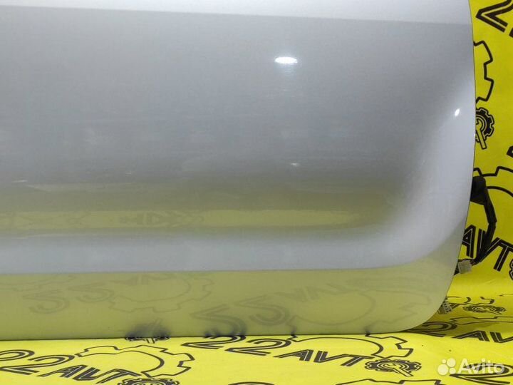 Дверь передняя правая Toyota Ist NCP60 2NZ-FE