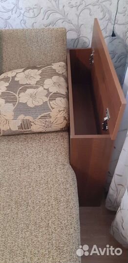 Угловой диван бу