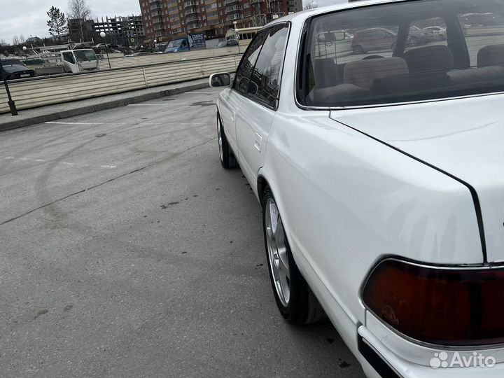 Toyota Mark II 2.0 МТ, 1992, 300 000 км