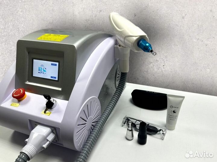 Косметологический аппарат для карбонового пилинга