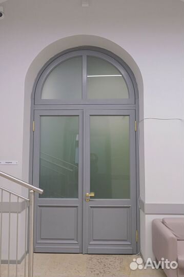 Межкомнатные двери деревянные