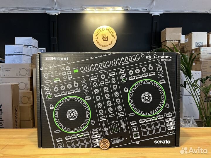 Roland DJ-505 в Наличии