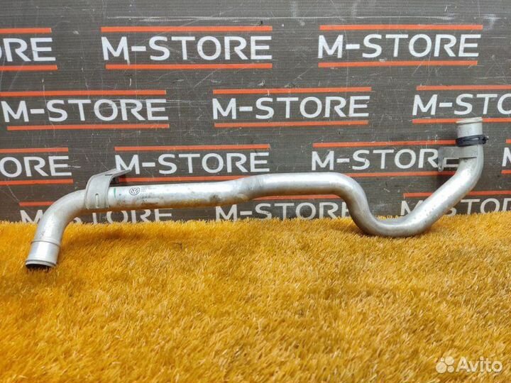 Патрубок системы охлаждения Volkswagen Touareg 7L