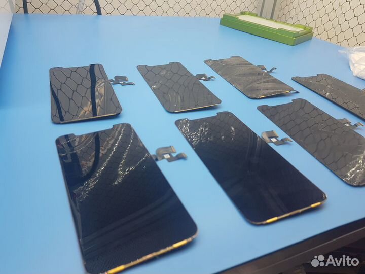 Замена стекла iPhone iPad Watch