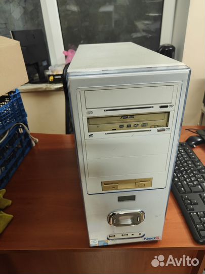 Ситменый блок Core 2 duo 4 Гб ddr2 +500 гб