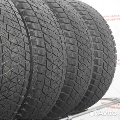 Bridgestone Blizzak DM-V2 235/55 R18