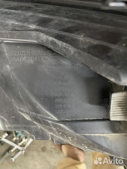 Продам фару переднию левую на Kia rio оригинал
