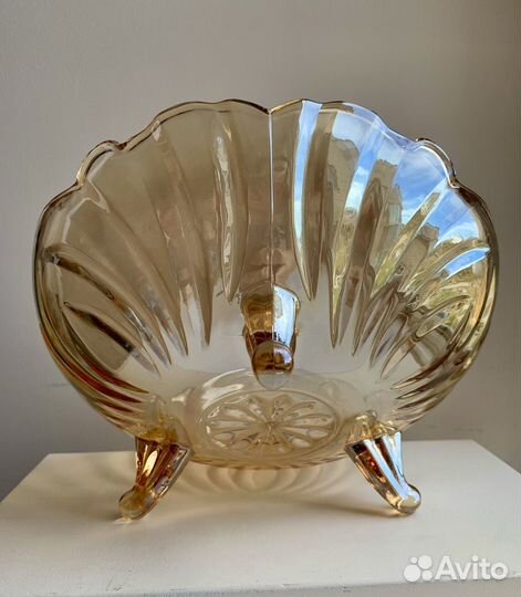 Ваза на ножках цветное стекло