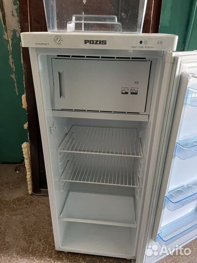 Холодильник бу pozis