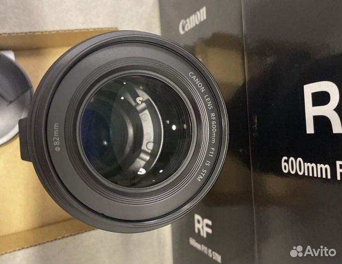 Canon RF 600mm F11 IS STM
