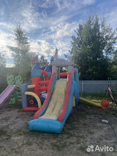 Надувной батут детский