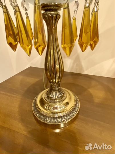 Лампа настольная