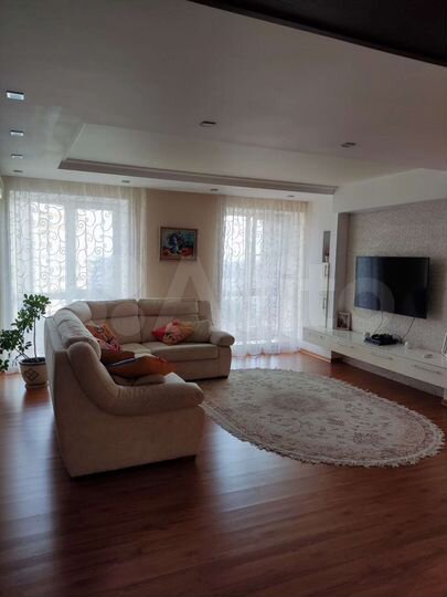 4-к. квартира, 128 м², 12/13 эт.
