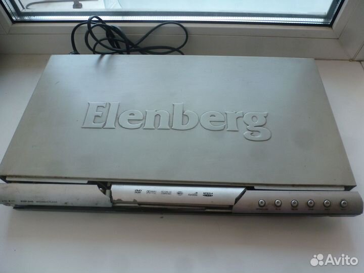 Elenberg dvdp-2445 mpeg4/DVD Player (На запчасти)