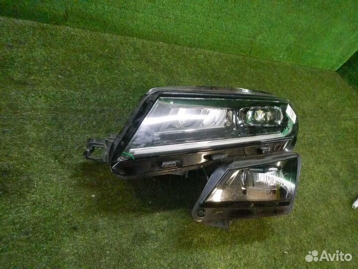 Фара левая Skoda Kodiaq