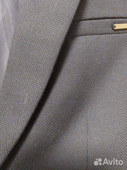 Пиджак школьный