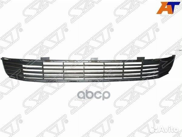 Решетка в бампер toyota camry 11-14