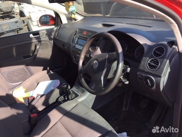 Разбор на запчасти Volkswagen Golf Plus