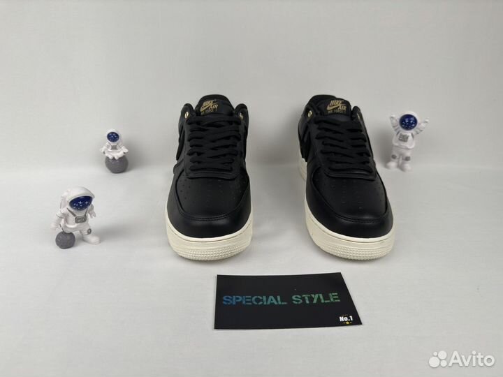 Nike Air Force 1 Premium Black Pack