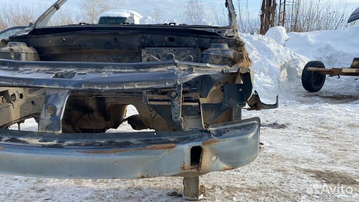 Рамка Радиатора Лонжерон Renault Logan 1