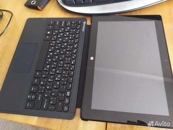 Планшет на запчасти + клавиатура + зарядка