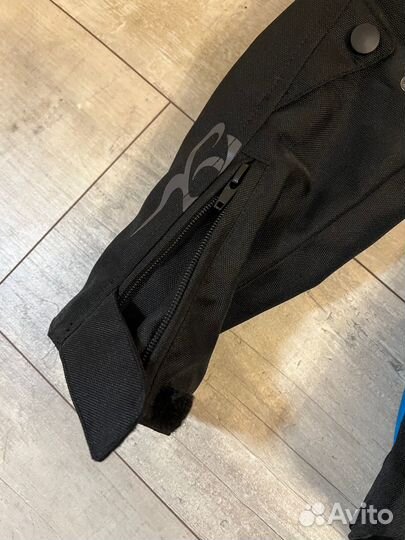 Мото куртка женская xs-s черная новая