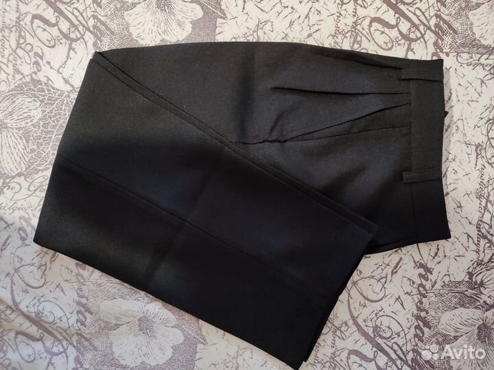 Брюки школьные новые