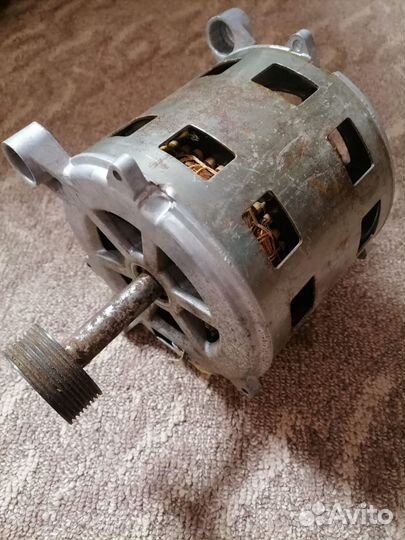 Электродвигатель 220в