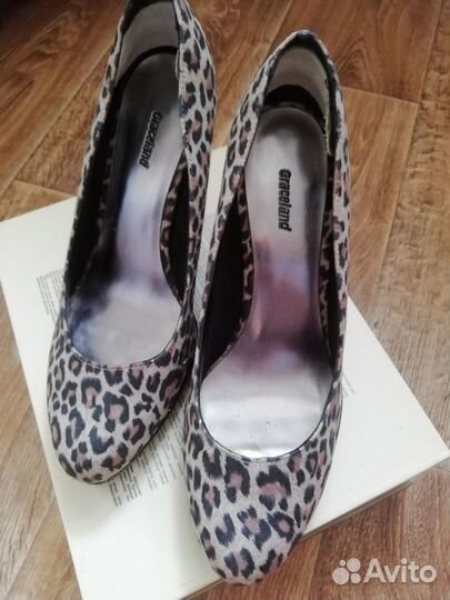 Туфли женские на каблуке graceland р.39
