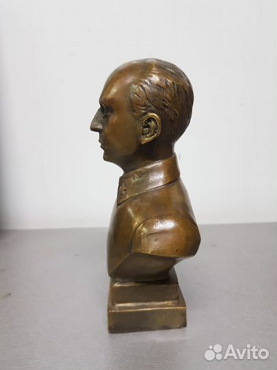Бюст Берия бронза лзхл