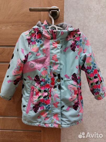 Продам куртку 98см на девочку
