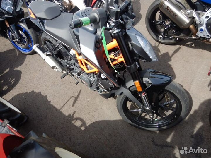 KTM 390 Duke