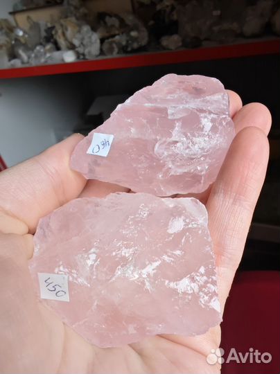Минералы в коллекцию розовый кварц