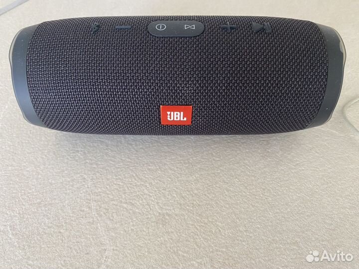 Колонка jbl charge 3