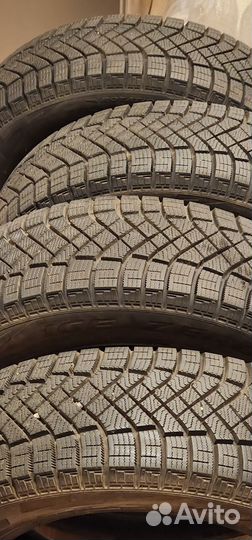 Pirelli Ice Zero 185/65 R15