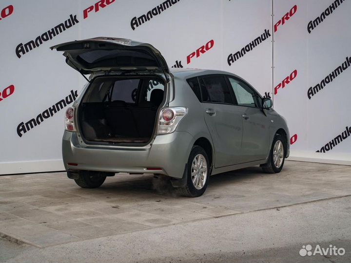 Toyota Verso 1.6 МТ, 2011, 178 000 км