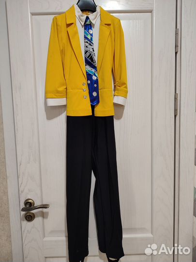 Костюм для выступлений фигурное катание 134 - 140