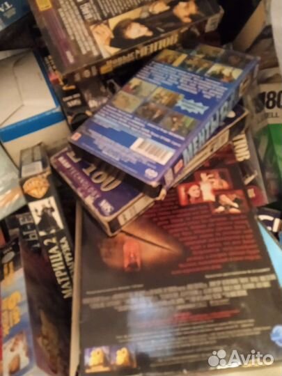 Видеокассеты, боевики и т д