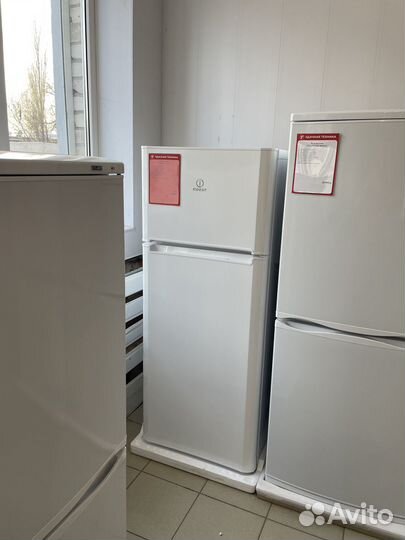 Новый Холодильник Indesit/185см/Гранантия